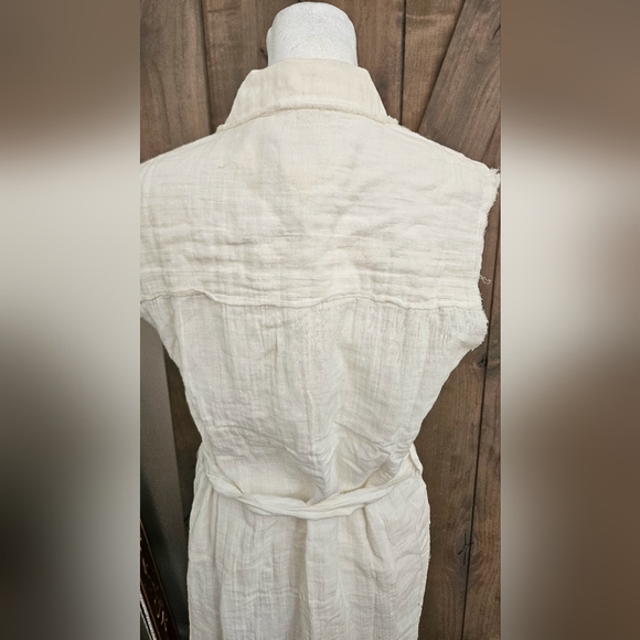 SALTY LEMON Cotton Frayed Button Up Tie Front Coverup In White. Size M NWT - Picture 11 of 14